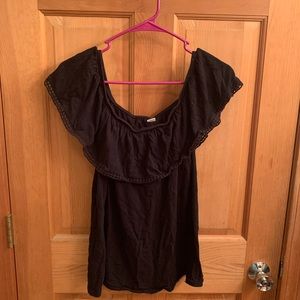Black Old Navy Off The Shoulder top medium